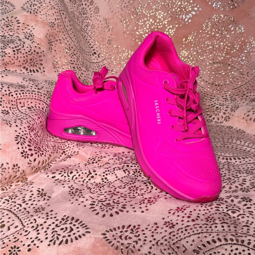 Skechers Women's Hot Pink Sneakers
